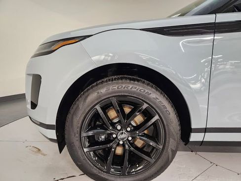 New 2026 Land Rover Range Rover Evoque S AWD/4WD image 11