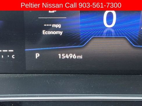 Used 2025 Volkswagen Jetta SE image 30