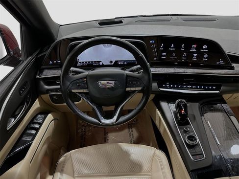 Used 2021 Cadillac Escalade ESV Premium Luxury image 23