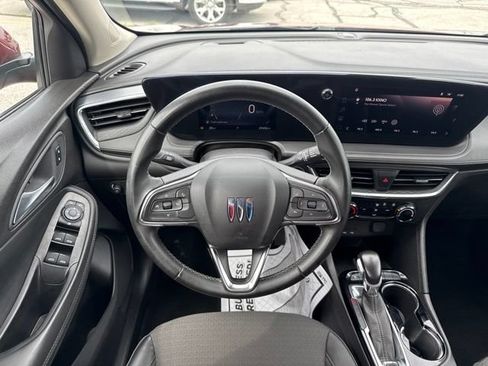 Used 2024 Buick Encore GX Preferred FWD image 19
