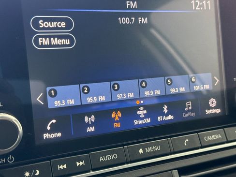 Used 2024 Nissan Altima 2.5 SV image 16