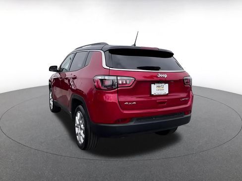 Used 2025 Jeep Compass Limited image 11