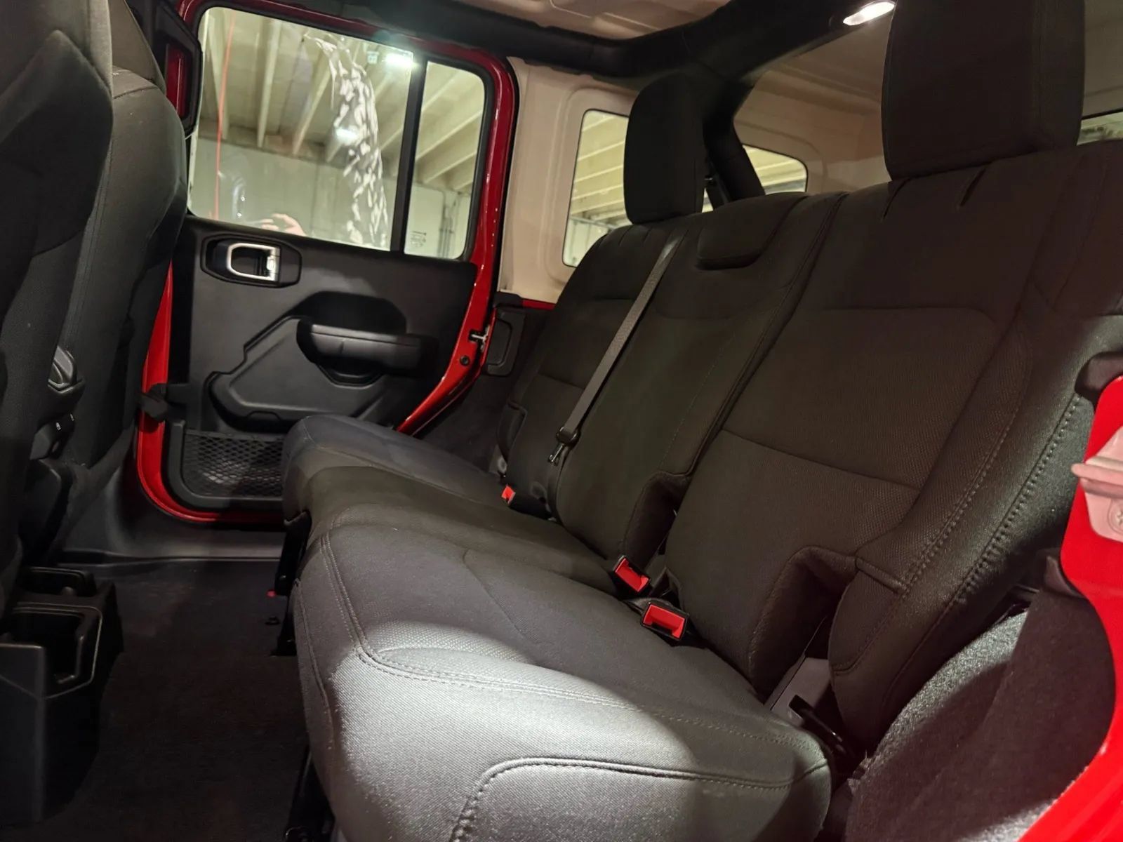 Used 2021 Jeep Wrangler Unlimited Sport AWD/4WD image 10