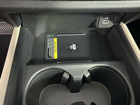 Certified 2024 Honda HR-V EX-L image 18