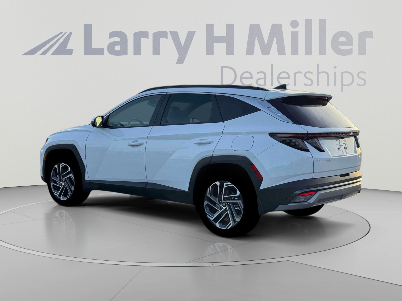 New 2026 Hyundai Tucson Limited AWD/4WD image 4