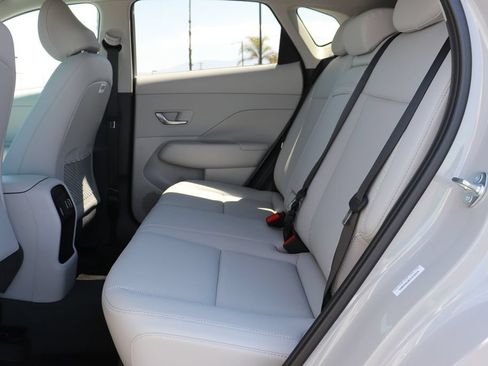 Used 2026 Hyundai Kona SEL Premium FWD image 13