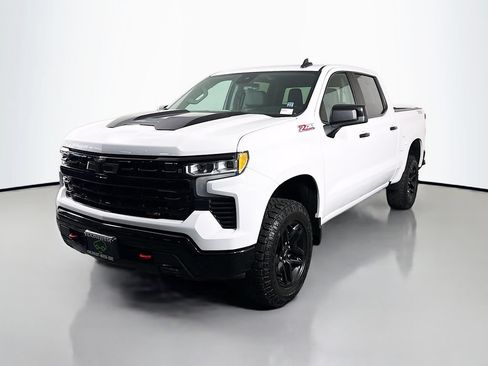Certified 2023 Chevrolet Silverado 1500 LT Trail Boss w/ Convenience Package II AWD/4WD image 3