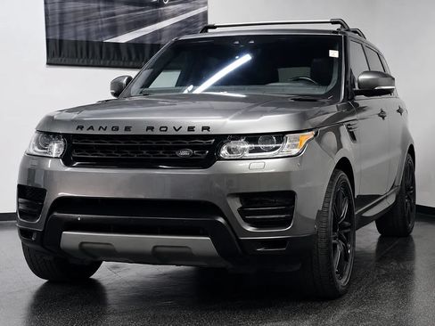 Used 2017 Land Rover Range Rover Sport SE AWD/4WD image 3