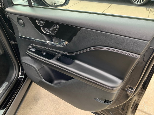Certified 2023 Lincoln Corsair AWD w/ Equipment Group 102A image 15