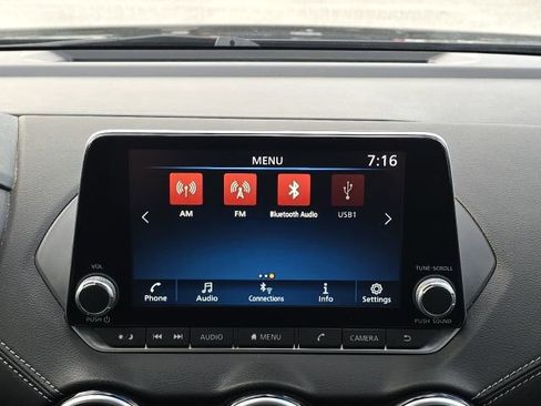 Used 2024 Nissan Sentra SV image 25