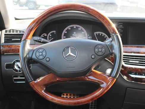Used 2013 Mercedes-Benz S 550 w/ Sport Pkg Plus One image 14