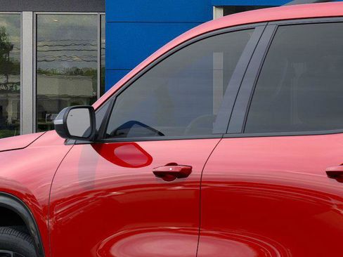 New 2026 Chevrolet Traverse RS image 13