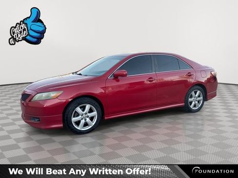 Used 2008 Toyota Camry LE image 1