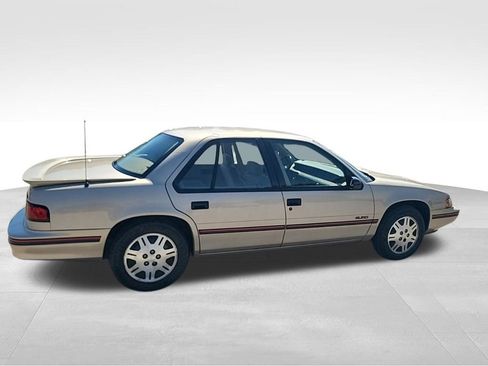 Used 1994 Chevrolet Lumina Euro FWD image 15