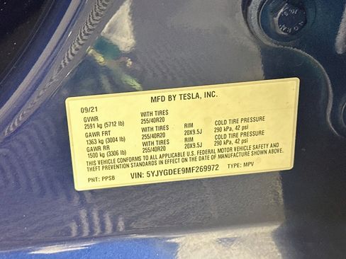 Used 2021 Tesla Model Y Long Range AWD/4WD image 12