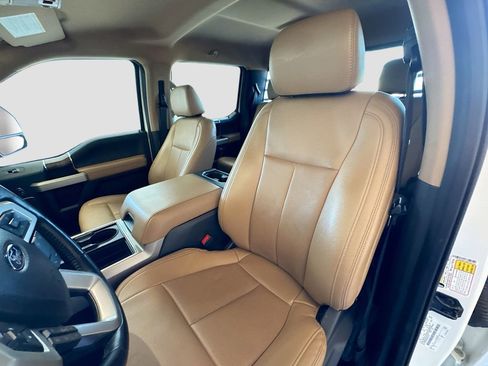 Used 2022 Ford F350 XL w/ Power Equipment Group image 21