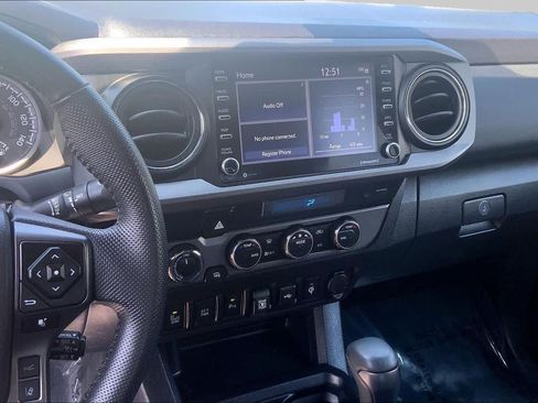 Certified 2023 Toyota Tacoma TRD Sport w/ Technology Package AWD/4WD image 7