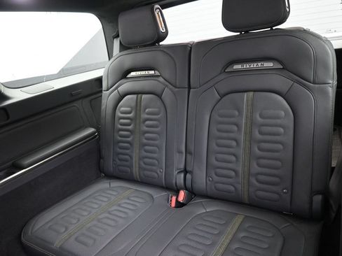 Used 2022 Rivian R1S Launch Edition Quad AWD/4WD image 15