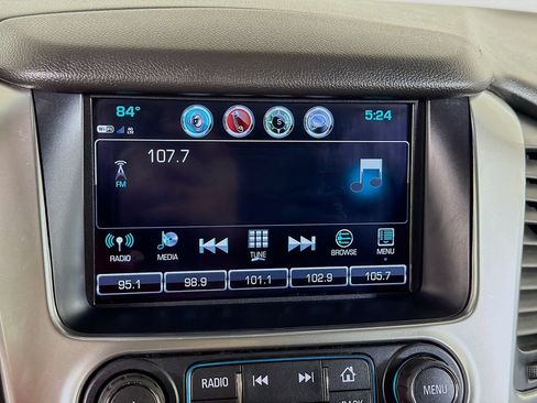 Used 2020 Chevrolet Tahoe LT w/ Luxury Package AWD/4WD image 15
