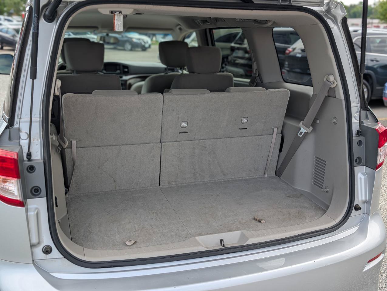 Used 2017 Nissan Quest SV FWD image 7