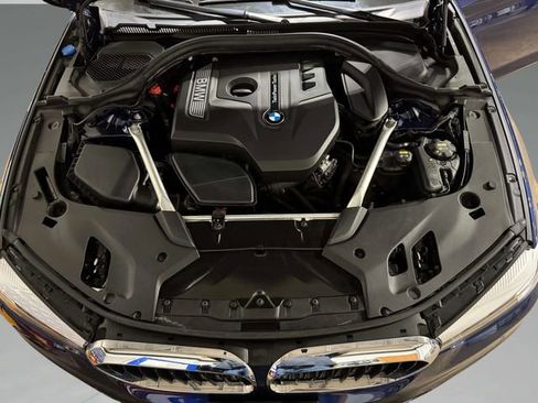 Used 2019 BMW 530i xDrive image 30