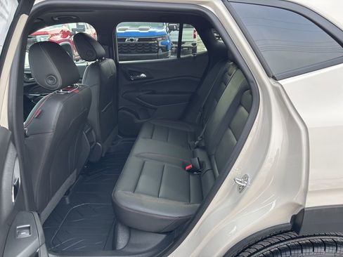 New 2026 Chevrolet Trax RS w/ Sunroof Package image 9