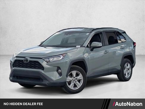 Used 2021 Toyota RAV4 XLE FWD image 1