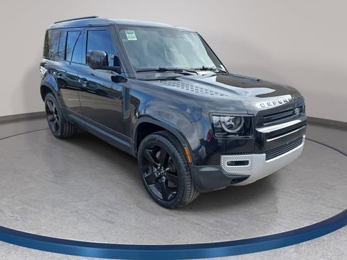 Used 2020 Land Rover Defender 110 HSE image 4