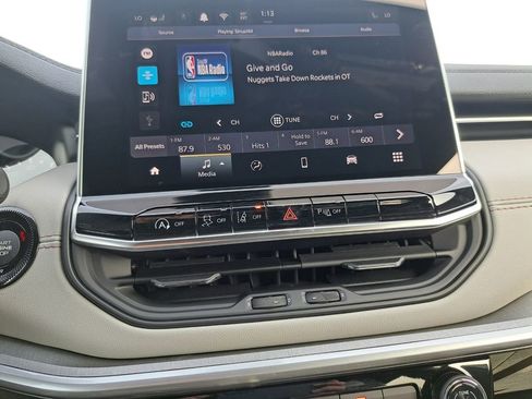 New 2026 Jeep Compass Limited AWD/4WD image 10