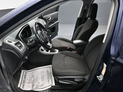 Used 2019 Jeep Compass Sport w/ Cold Weather Group image 12