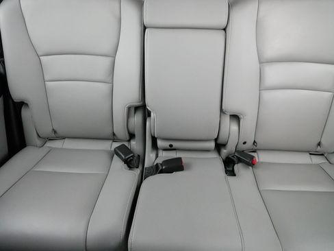 Used 2022 Honda Pilot Special Edition image 13