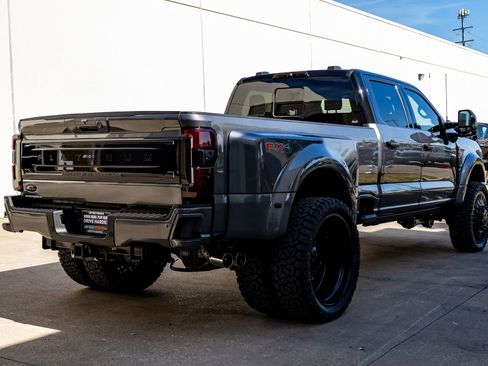 Used 2026 Ford F450 Platinum w/ Platinum Plus Package image 10