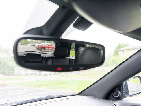 Used 2018 Jeep Grand Cherokee Limited AWD/4WD image 20