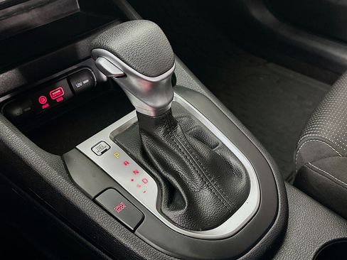 Used 2021 Kia Forte LXS image 23