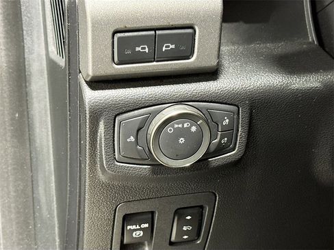 Used 2019 Ford F150 Raptor w/ Equipment Group 802A Luxury image 25