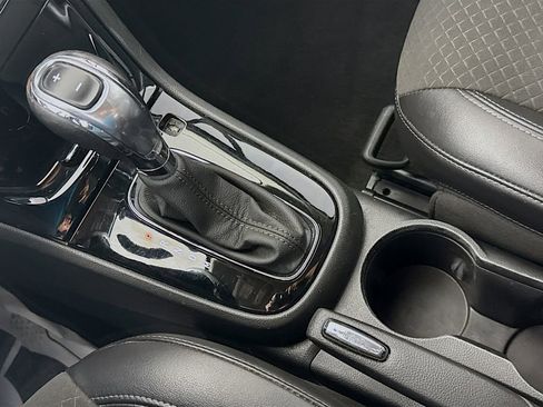 Used 2019 Buick Encore Preferred FWD image 27