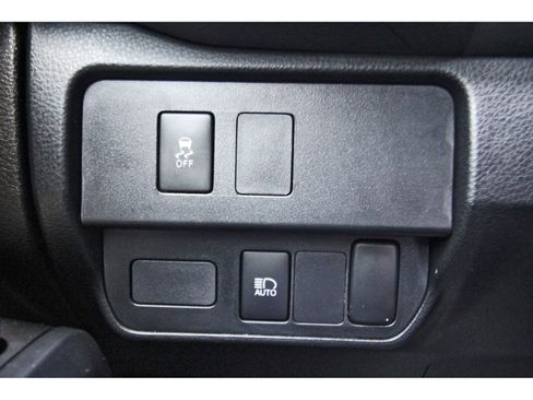 Used 2022 Toyota Tacoma SR RWD image 19