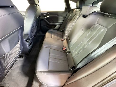 Used 2025 Audi A6 e-tron Premium Plus w/ Premium Plus image 22