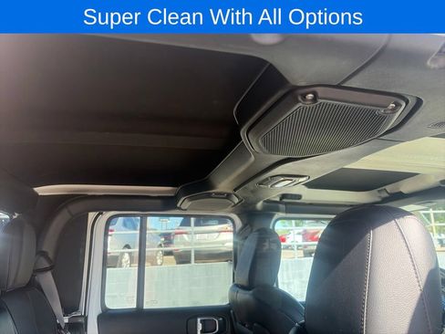 Used 2020 Jeep Gladiator Rubicon AWD/4WD image 20