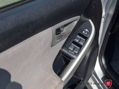 Used 2015 Toyota Prius Two FWD image 20