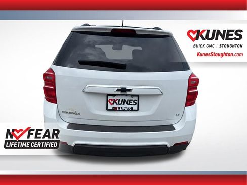 Used 2017 Chevrolet Equinox LT w/ Sport Edition image 10