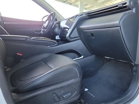 Certified 2022 Hyundai Tucson Limited w/ Cargo Package image 23
