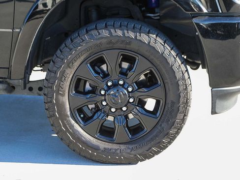 Used 2022 RAM 2500 Limited image 10