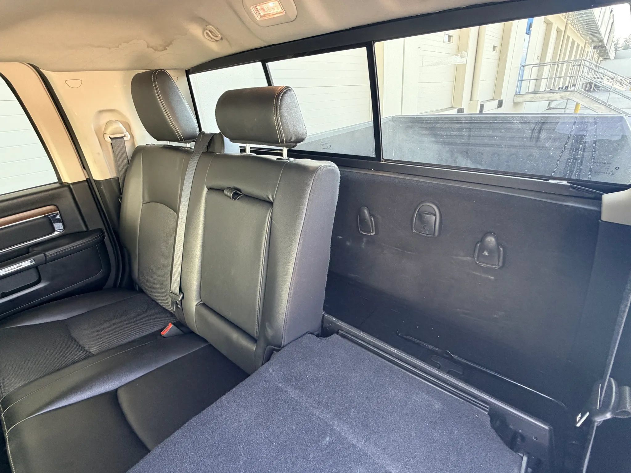 Used 2016 RAM 2500 Laramie w/ Convenience Group AWD/4WD image 12