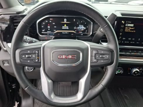 Used 2024 GMC Sierra 1500 Elevation AWD/4WD image 12