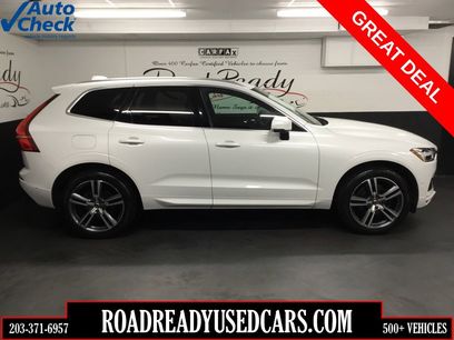 Used 2018 Volvo XC60 T5 Momentum w/ Vision Package