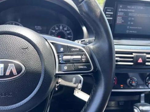 Used 2021 Kia Seltos S FWD image 45