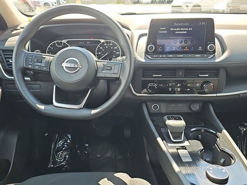 Used 2023 Nissan Rogue S AWD/4WD image 14