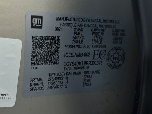 Certified 2024 Cadillac Escalade Premium Luxury Platinum w/ Heavy-Duty Trailer Package image 36