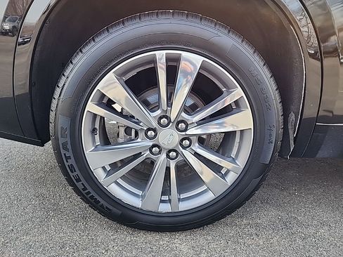 Used 2023 Cadillac XT6 Premium Luxury image 13